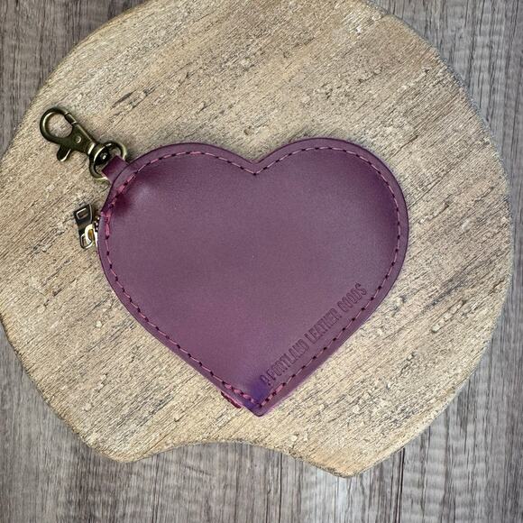 Portland Leather Heart Keychain Pouch FAST SHIP LOLLIPOP Pink Heart NEW - Picture 2 of 4